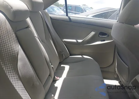 2009 Toyota Camry Le z USA, uszkodzony, nr VIN 4T1BE46K99U862998